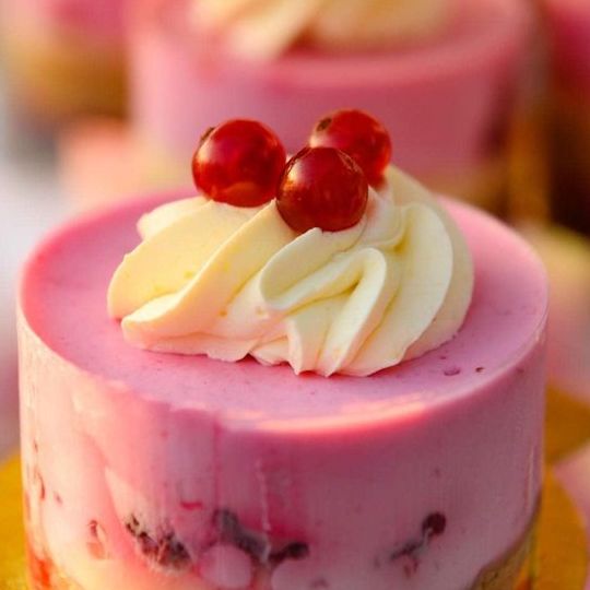 Flamingo — Betty's Cakes