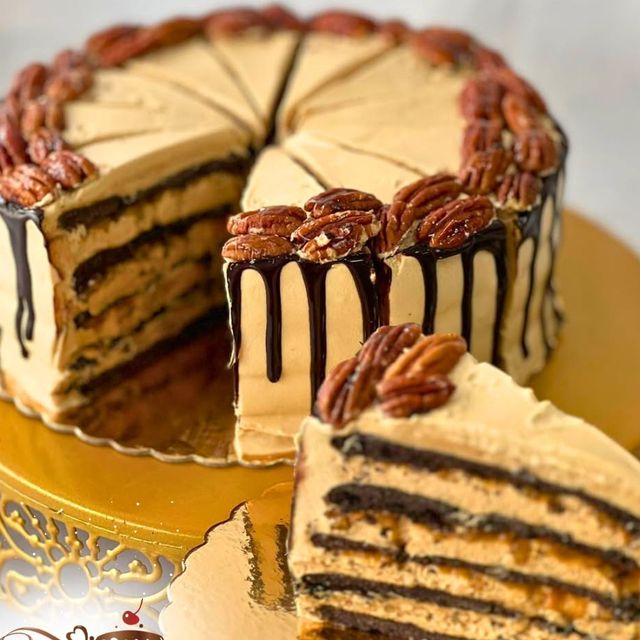 Coffee, Toffee & Pecan Medovik — Betty's Cakes